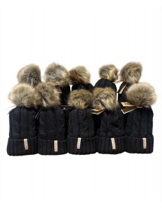 Lot de 10 Bonnets Picture...